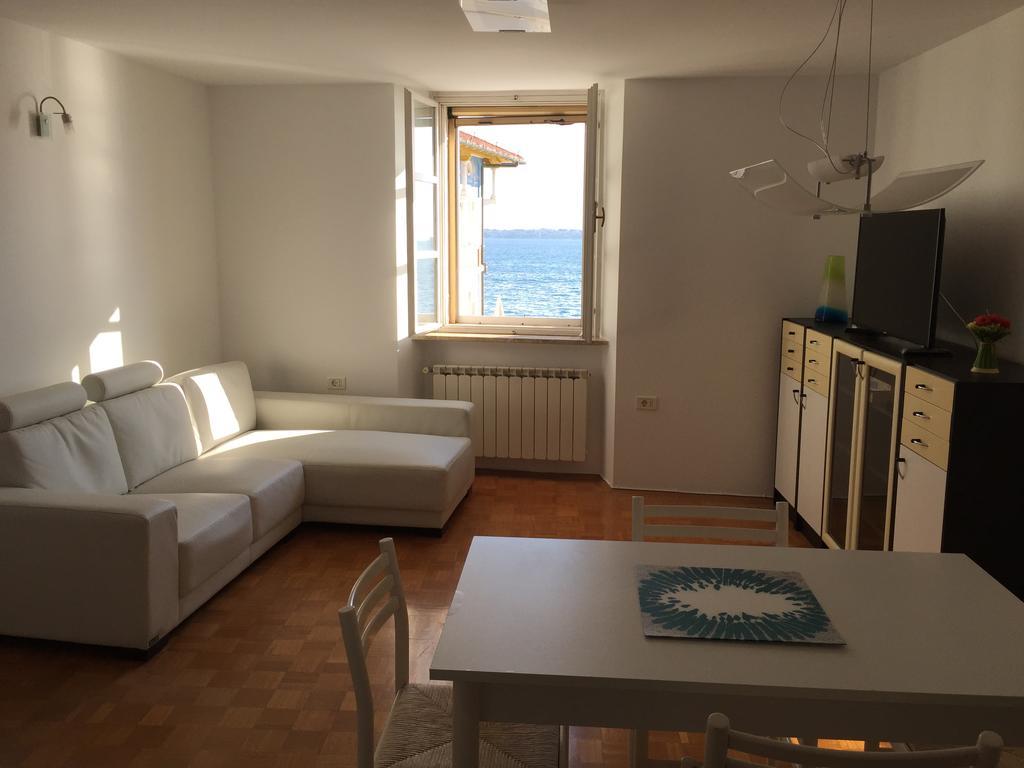 Allure Apartments Πιράν Εξωτερικό φωτογραφία