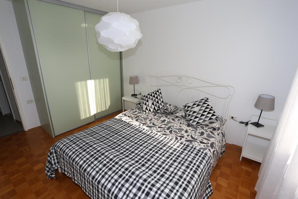 Allure Apartments Πιράν Εξωτερικό φωτογραφία